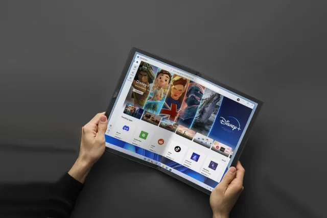 Asus Zenbook 17 Fold OLED