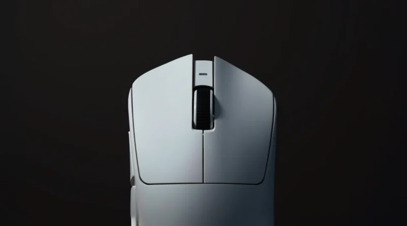 lightweight ergonomic gaming mouse